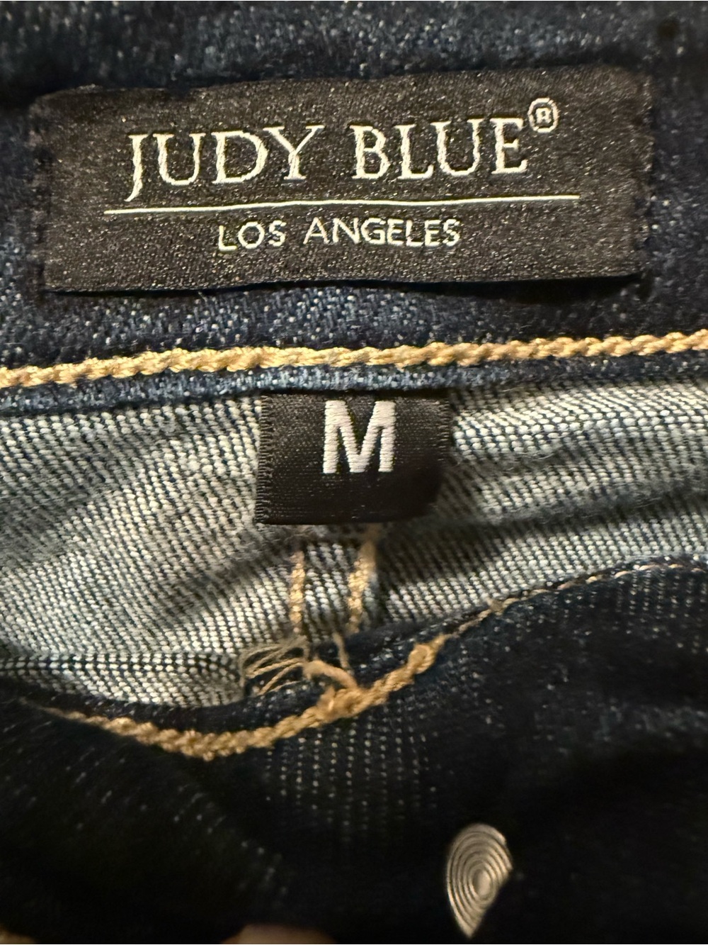 Judy Blue Distressed Denim Shorts Raw Hem Stretch Jean Shorts Size M - Picture 5 of 7